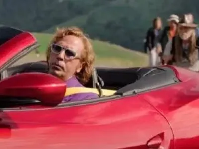 Non sarà Alberto Sordi, ma sul cammino di Santiago Zalone sbanca il botteghino