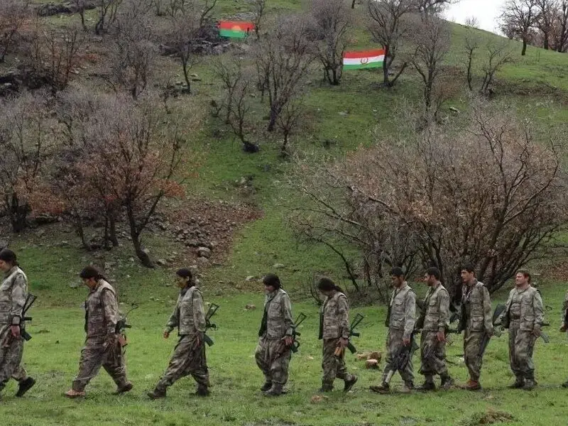 Rojhelat: la guerra che i curdi non vogliono, ma nella quale Teheran può trascinarli