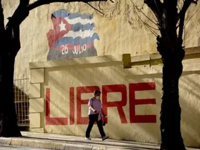 Cuba, assalto alla sede del Partito Comunista a Morón. Diaz Canel: “Non ci sarà impunità per la violenza”