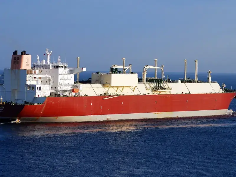 Più carbone, meno emissioni da combustibili fossili: il paradosso della crisi di Hormuz