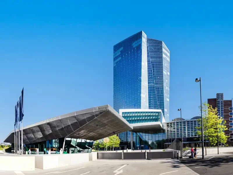Sui rischi climatici la Banca centrale europea inizia a passare dalle parole ai fatti