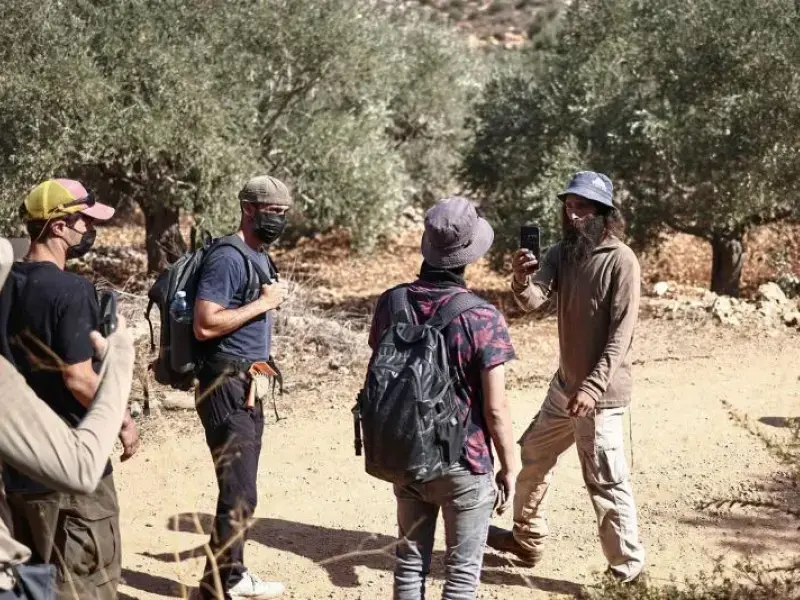 CISGIORDANIA. Aumentano espulsioni attivisti stranieri che aiutano i palestinesi