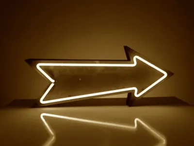 Tra strappi e ricuciture: divenire lungo i bordi