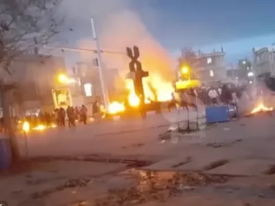 Troppo silenzio a sinistra (e nessuna manifestazione) sulla rivolta iraniana