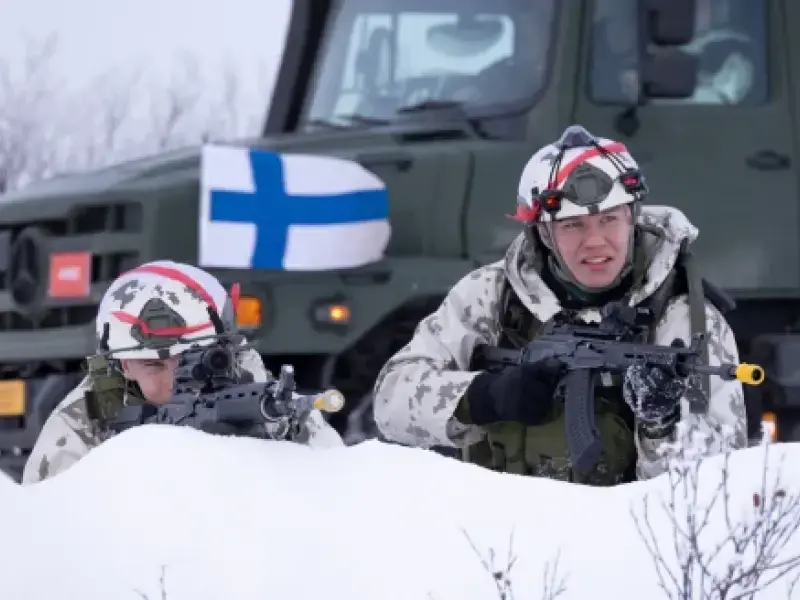La Finlandia raddoppia le spese militari
