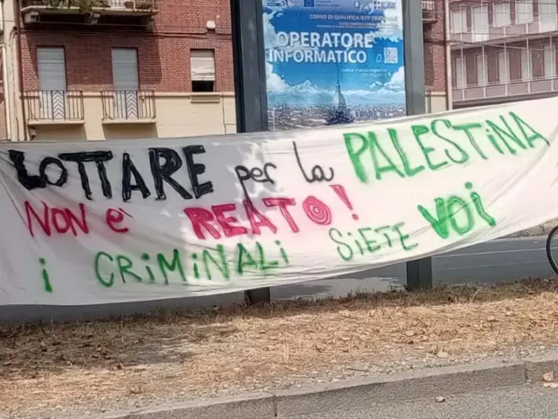 Torino, cinque minorenni sotto processo per Gaza: sei mesi di carcere e comunità prima del giudizio