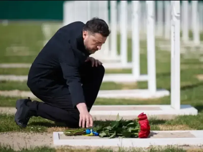 Zelensky celebra le milizie che massacrarono i polacchi, Varsavia insorge