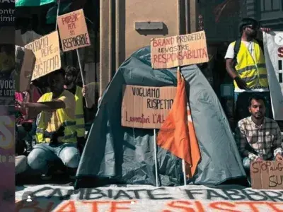 Raccolta firme contro la discriminazione di una studentessa di seconda generazione