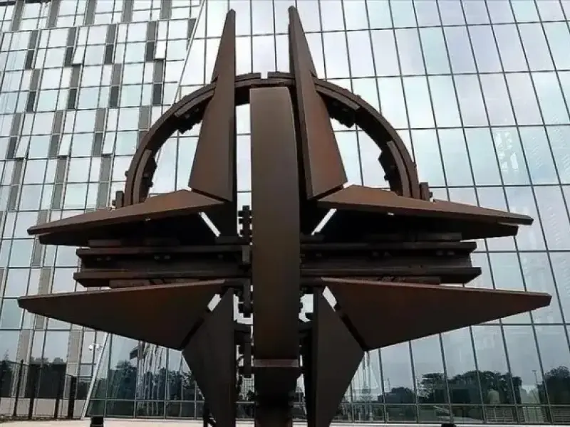 La NATO apre il suo vertice