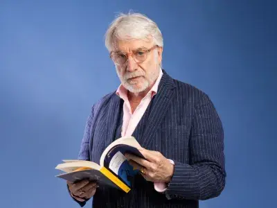 Paolo Crepet: la psiche nell’arena mediatica tra divulgazione, viralità e conflitto