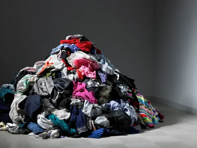 Il divieto di distruzione dell’invenduto potrebbe ridisegnare l’industria della moda