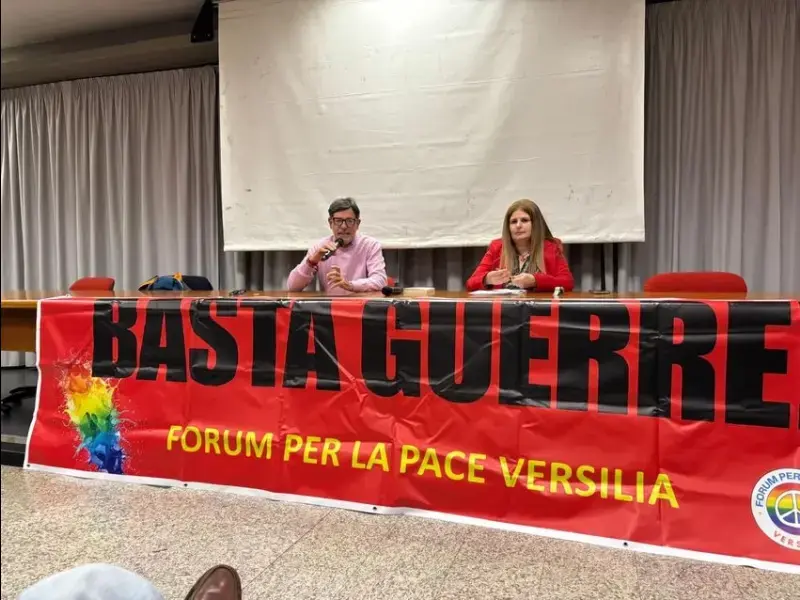 Una serata antirepressione con una giurista con i fiocchi