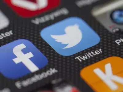 Vietare i social ai minori non è la soluzione: il caso dell’Australia