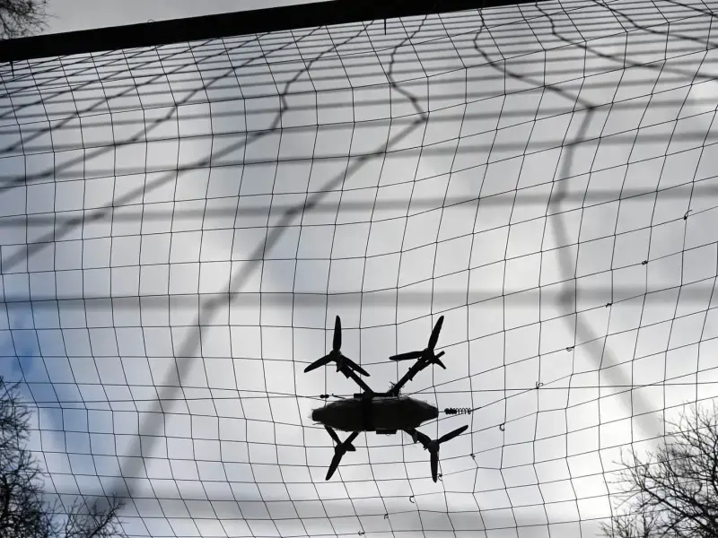 L’Ucraina testa le armi autonome, ma non ci sono ancora regole per il loro uso