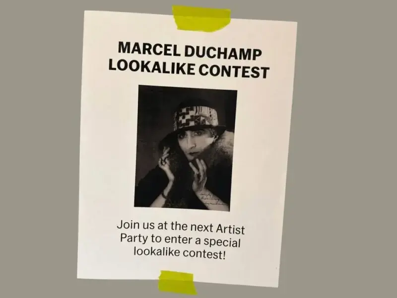 Il MoMA di New York ha organizzato una gara di sosia di Marcel Duchamp e della sua alter ego Rrose Sélavy
