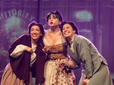 Camicette e dignità pensando all'8 Marzo. Intervista a Marco Savatteri