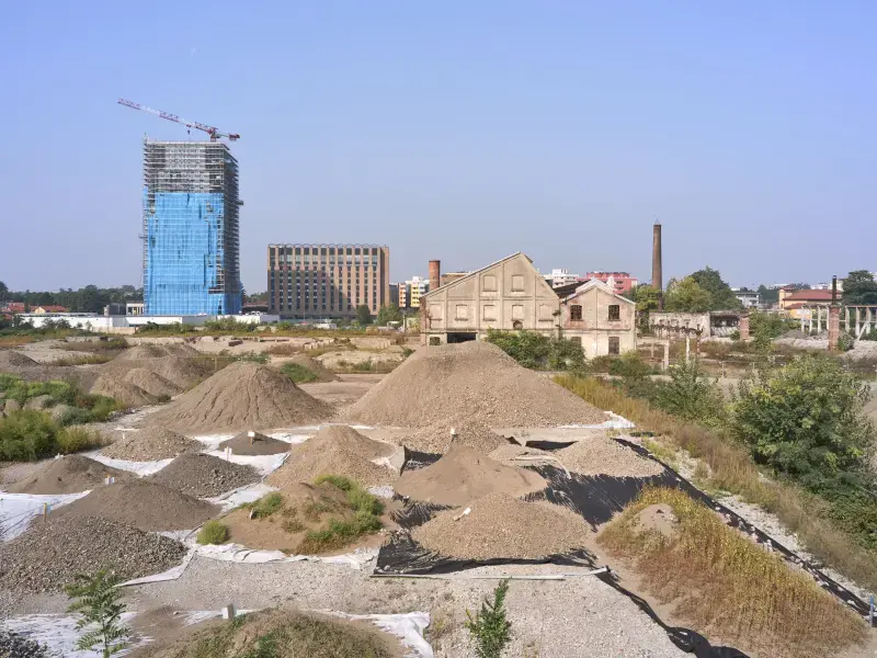 La crisi abitativa raggiunge l’hinterland di Milano. La risposta non può che essere collettiva