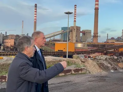 Adolfo Urso, una poltrona che traballa