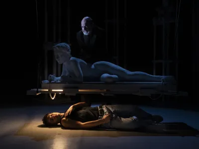 Uomini come Cose: l'abisso di Lagioia tra la pagina e la scena