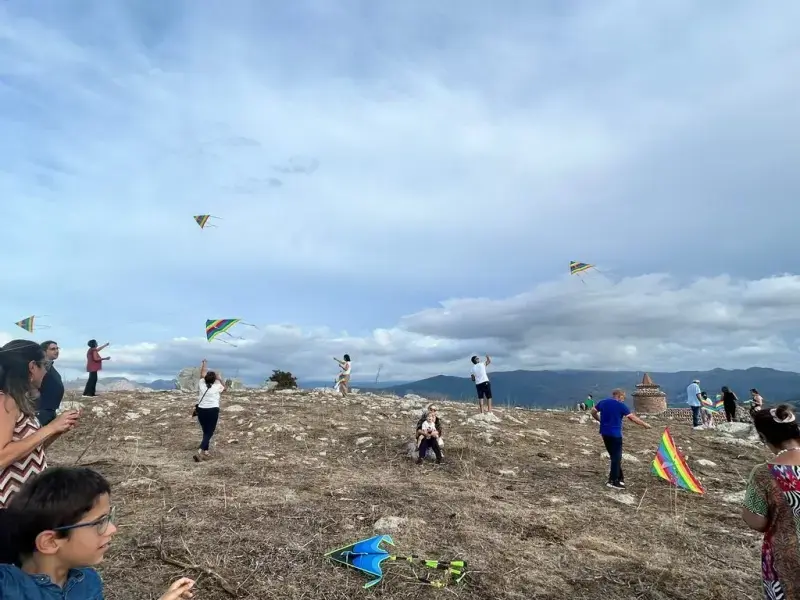 Aquiloni per Gaza sul Monte di San Fratello (ME)