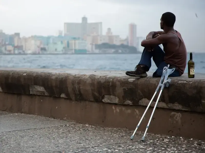 Cuba: lo strangolamento USA prosegue
