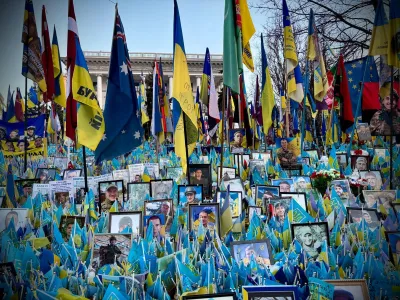 Dalla sopravvivenza alla resistenza: come gli ucraini sfidano il tentativo di Putin di cancellare il futuro