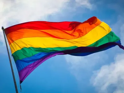 Bullismo e comunità LGBTQ+: chi deve intervenire?