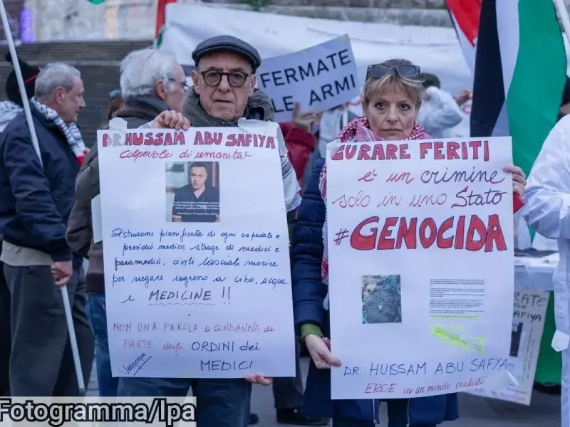 Hussam Abu Safiya, medico e palestinese. Una mobilitazione per salvare la sua vita