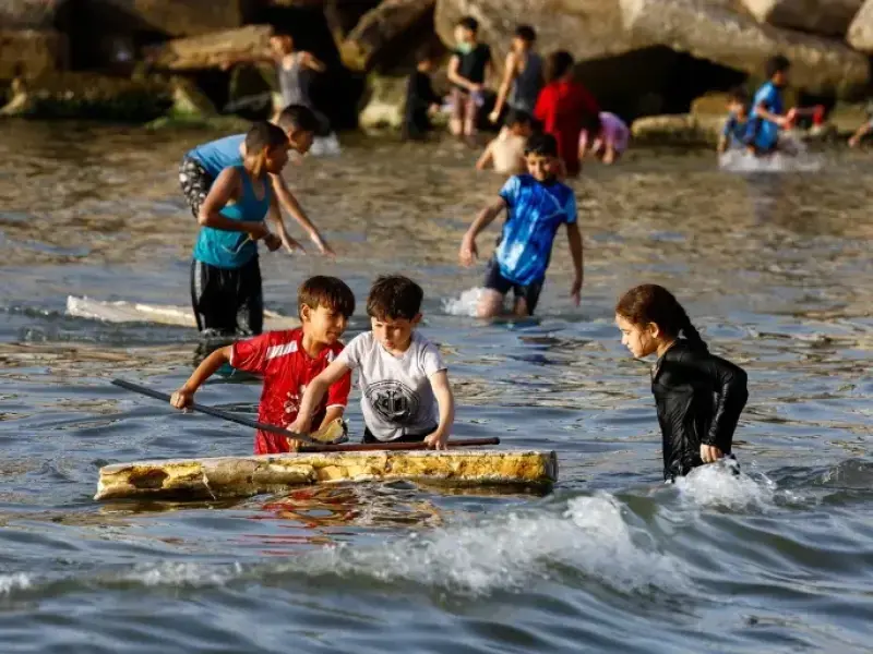 Questo popolo ha sette anime: 12a puntata. I bambini di Gaza si riprendono nuotando durante la settimana “Nuota con Gaza”.