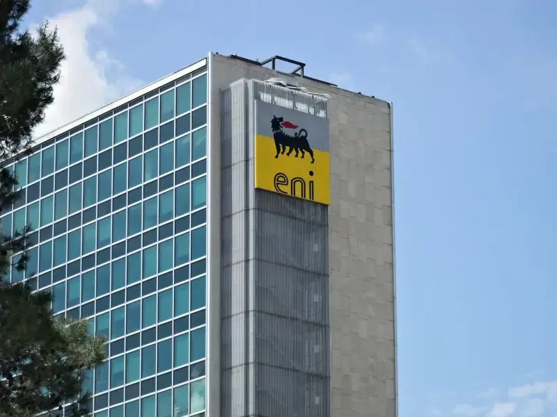 Eni e ReCommon, nuovo scontro sulle attività in acque palestinesi: verso una possibile causa