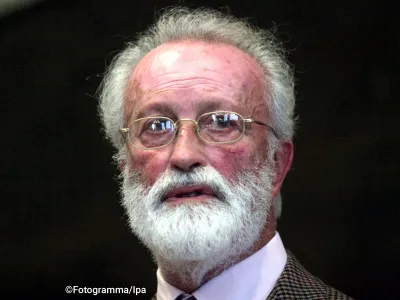 Repubblica, il giornale di Scalfari che voleva “addomesticare” il Pci e ha creato una sinistra senz’anima