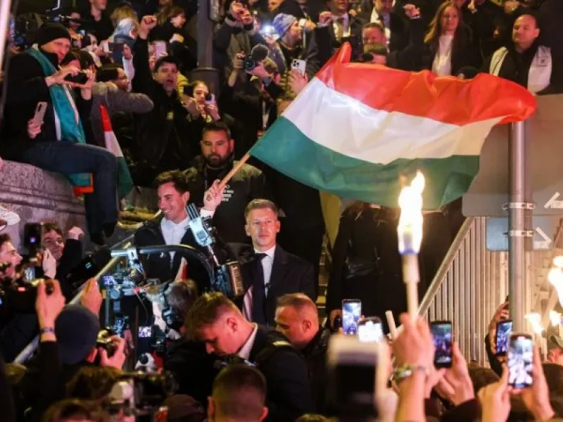 La sconfitta di Orbán e il declino delle “democrazie illiberali”